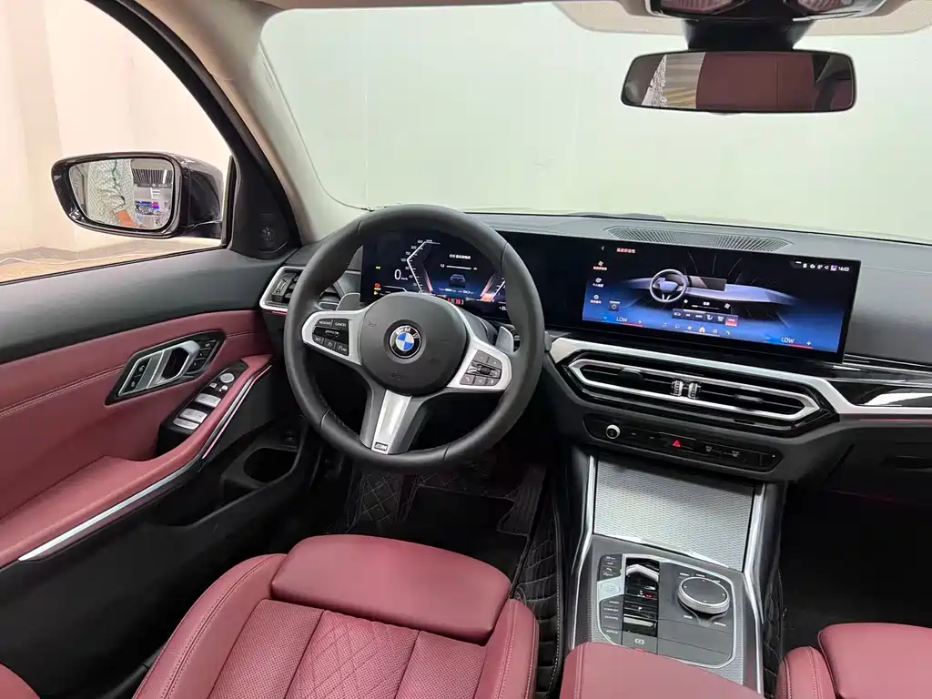 BMW 3 Series 2024 — фото 15