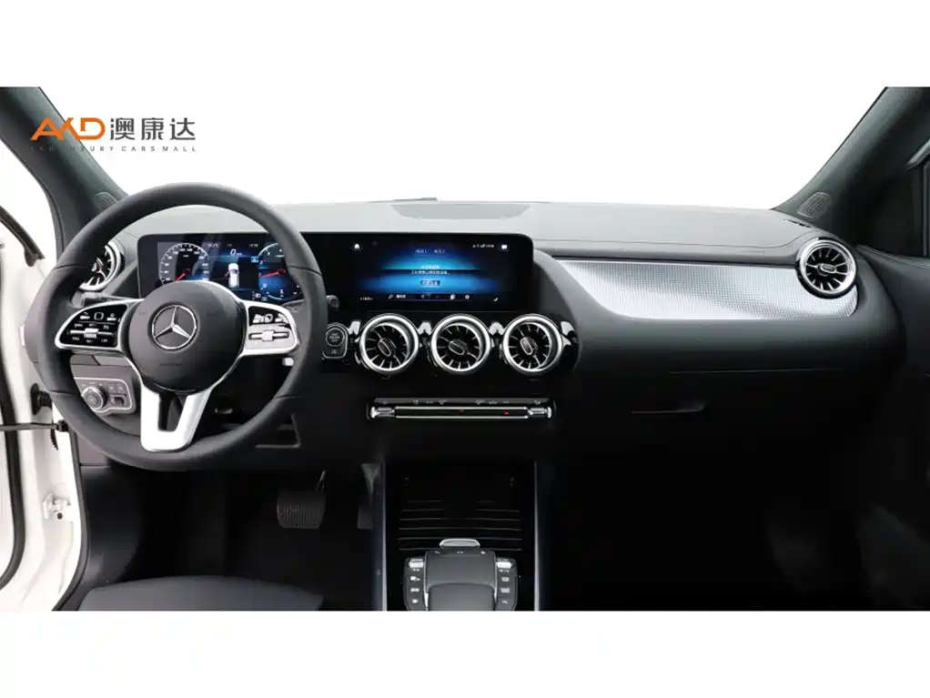 Mercedes-Benz GLA 2021