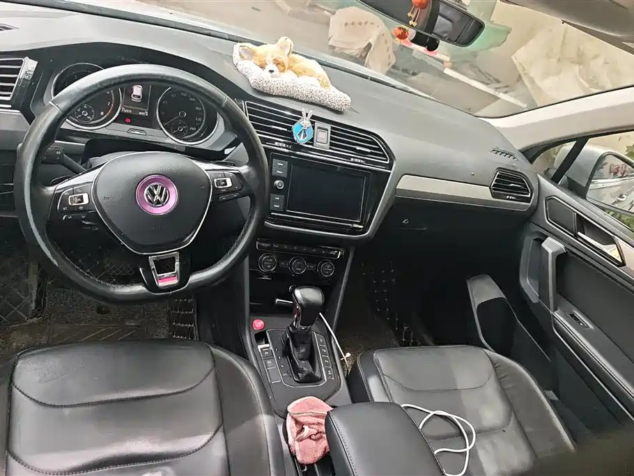Volkswagen Tiguan L 2019 — фото 12