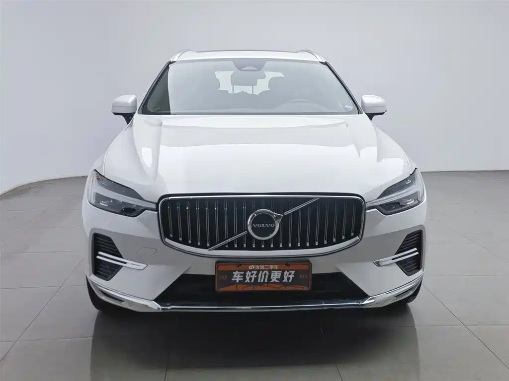 Volvo XC60 2021 — фото 3