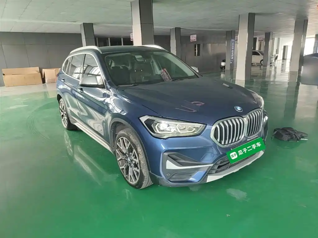 BMW X1 2021 — фото 4