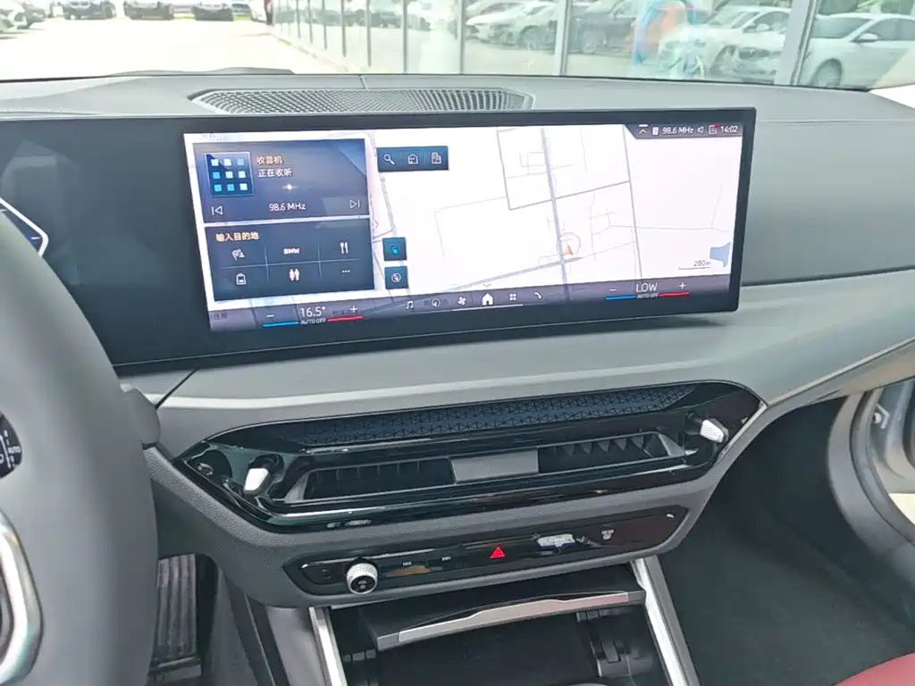 BMW i3 2025 — фото 13