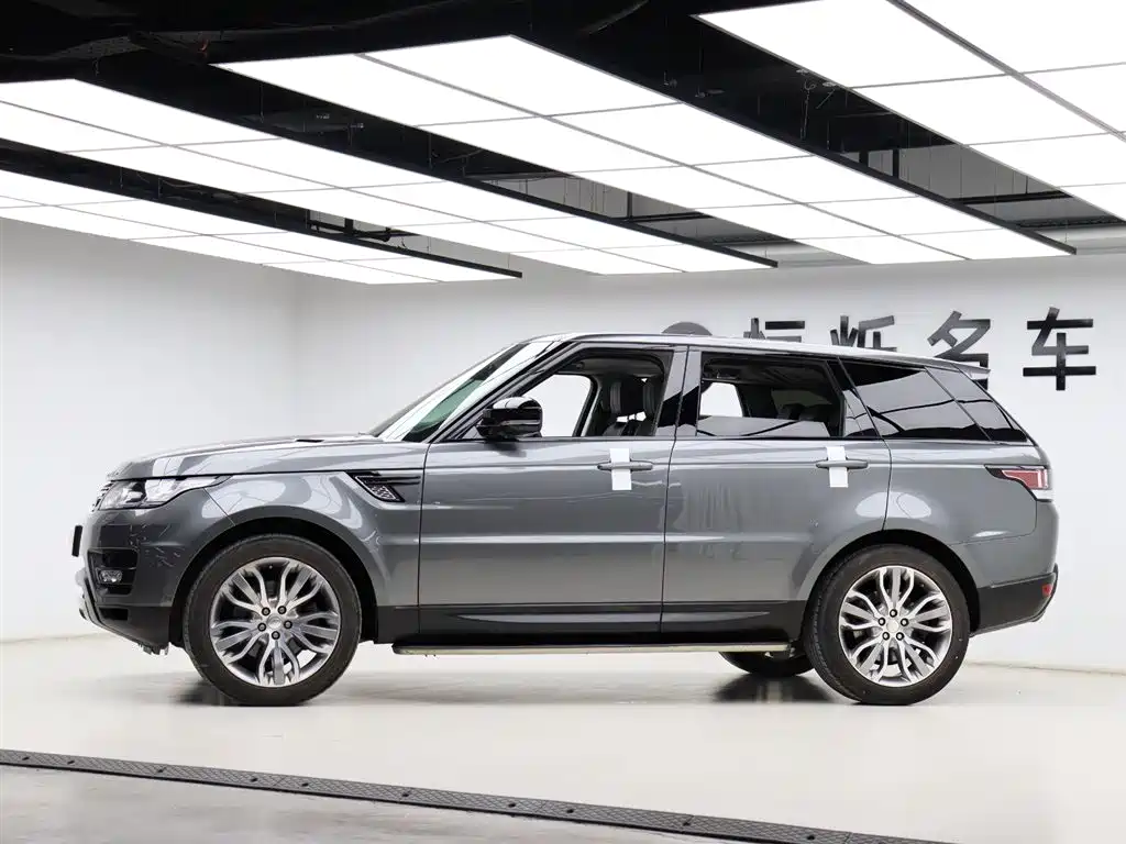 Land Rover Sport 2014 — фото 33