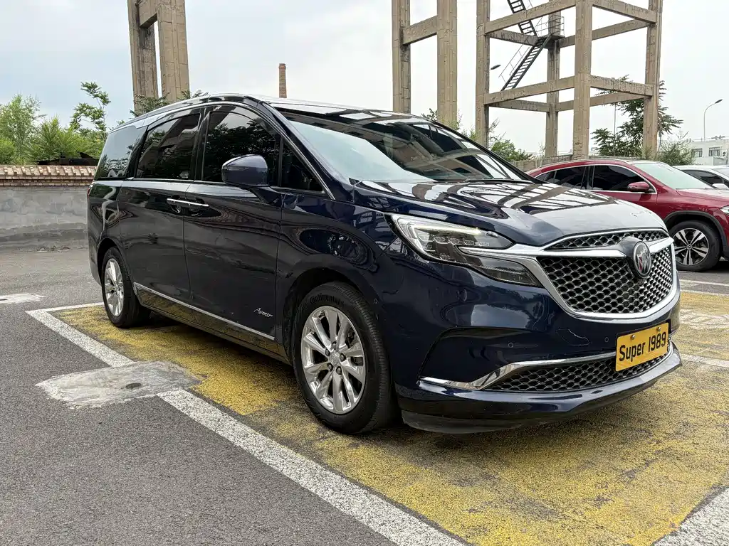 Buick GL8 2020