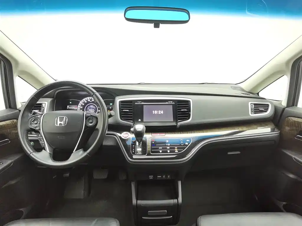 Honda Odyssey 2015 — фото 5