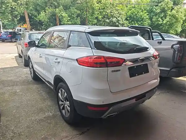 Geely Boyue 2016
