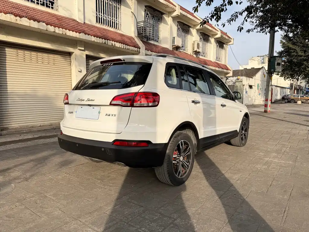 Zotye X5 2018 — фото 6