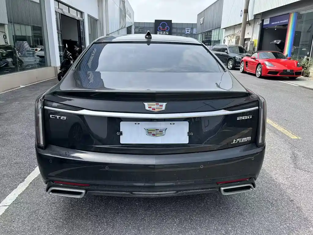 Cadillac CT6 2023 — фото 13
