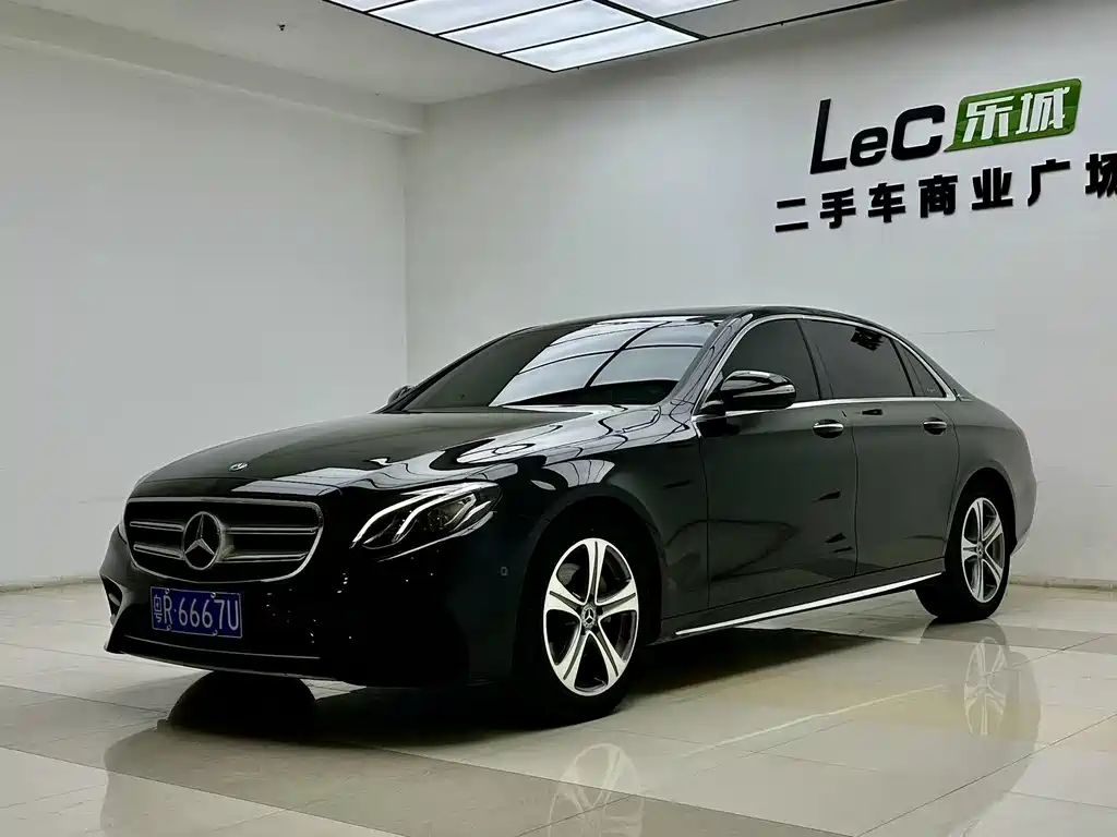Mercedes-Benz E-Class 2019 — фото 1