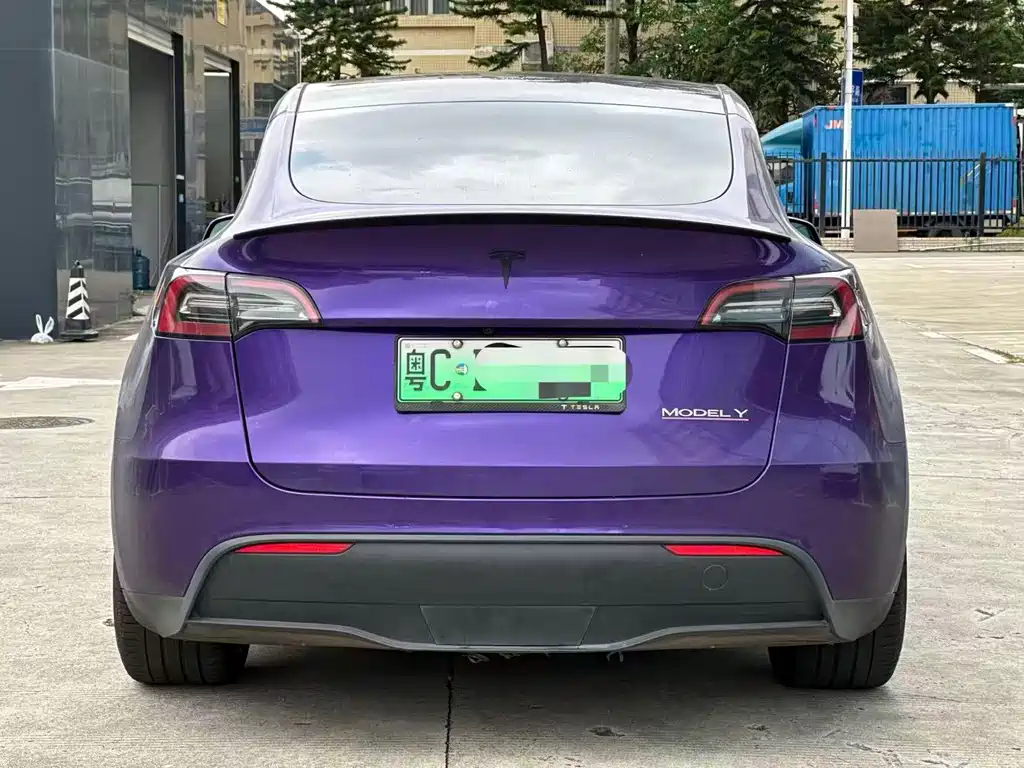 Tesla Model Y 2022 — фото 6