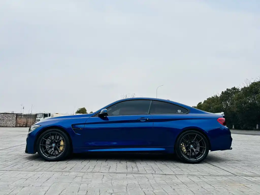 BMW M4 2018 — фото 5
