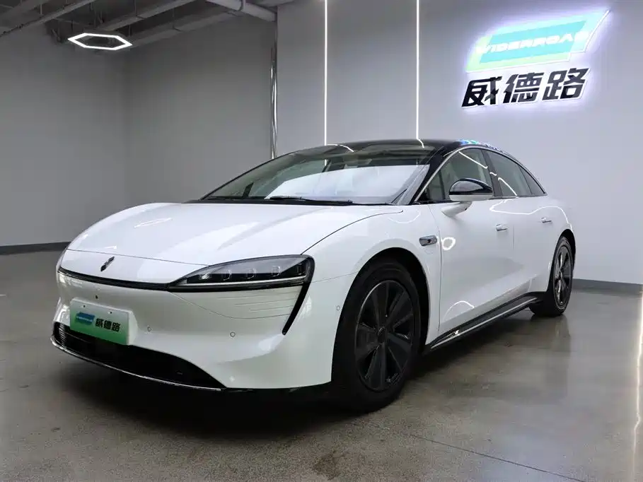 Luxeed Zhijie S7 2024