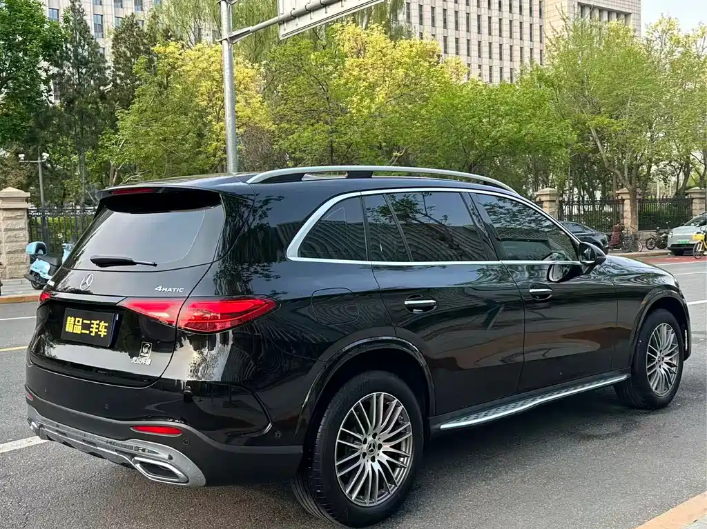 Mercedes-Benz GLC 2023 — фото 4