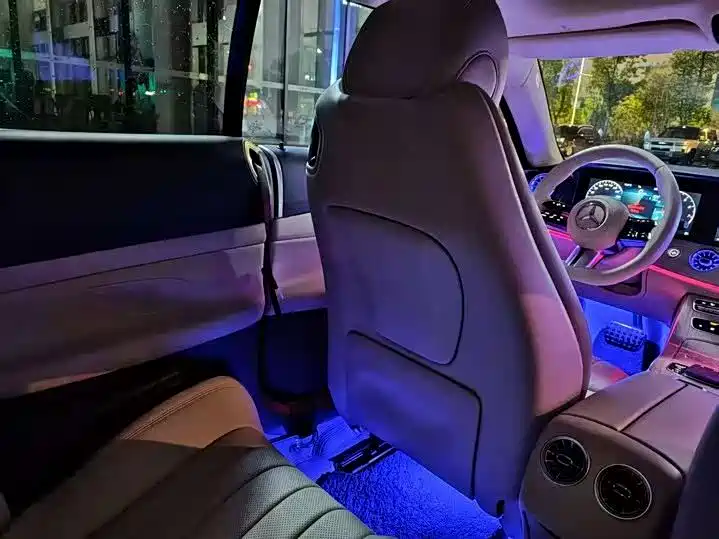 Mercedes-Benz E-Class 2023 — фото 22