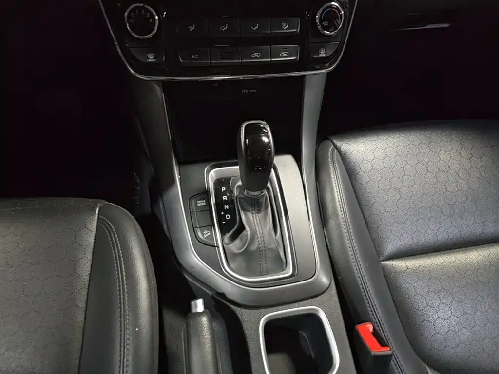 Hyundai ix35 2018 — фото 14