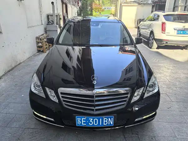 Mercedes-Benz E-Class 2013