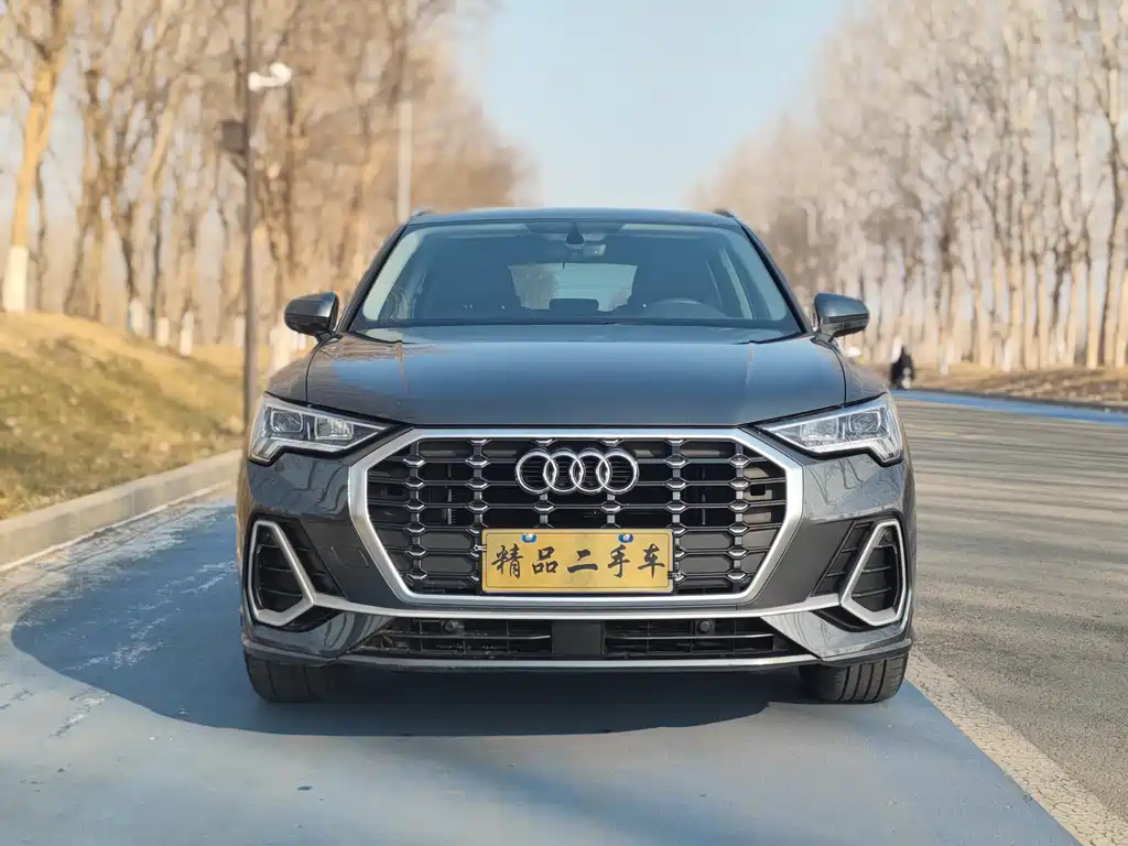Audi Q3 2023 — фото 2