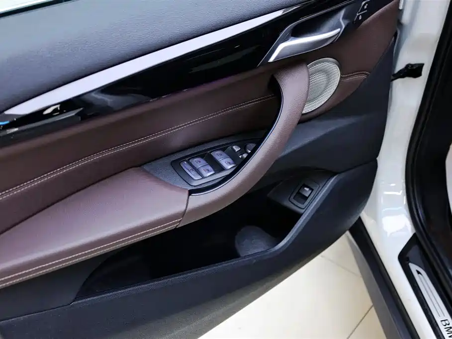 BMW X1 2021 — фото 17