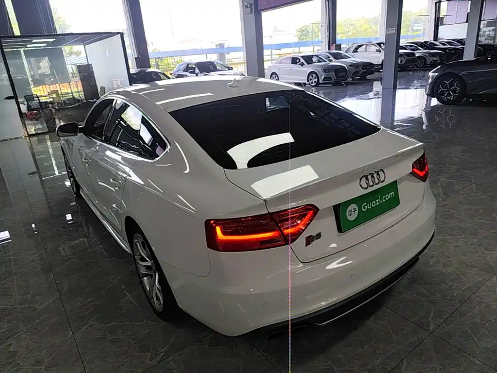 Audi S5 2015