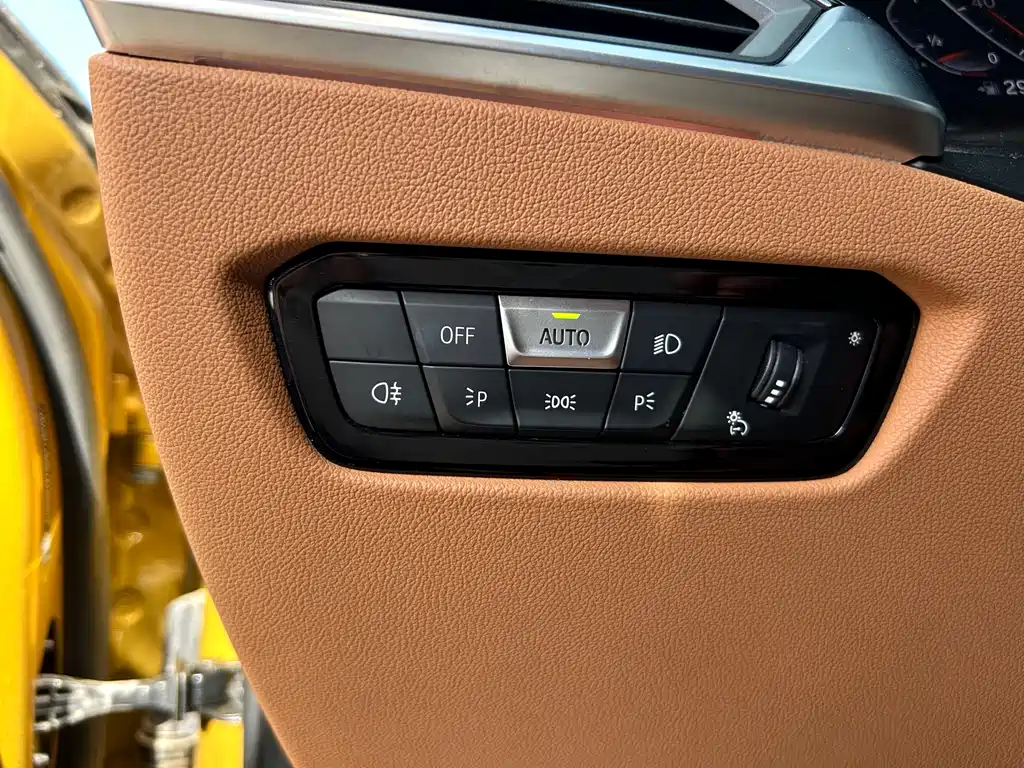 BMW 3 Series 2020 — фото 13