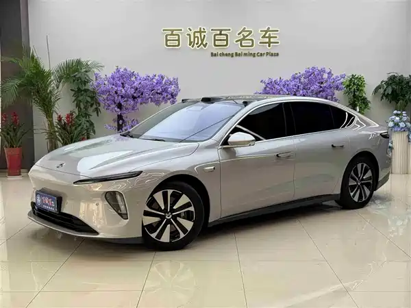 NIO ET7 2023