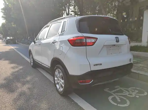 Changan CS15 2016