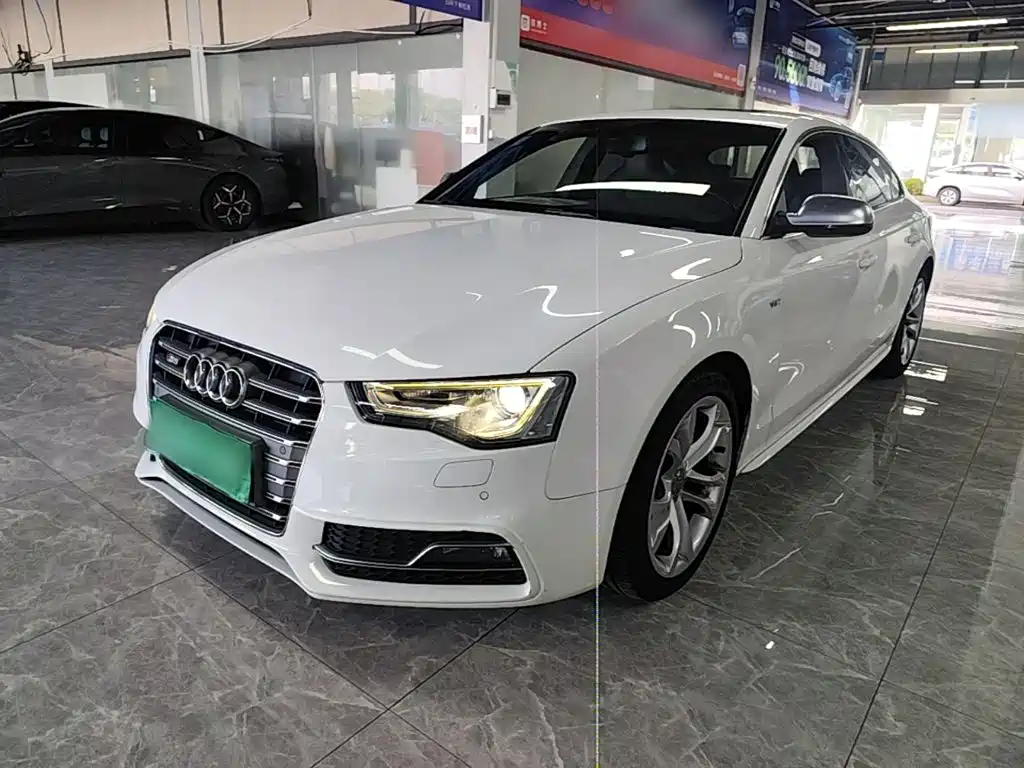 Audi S5 2015