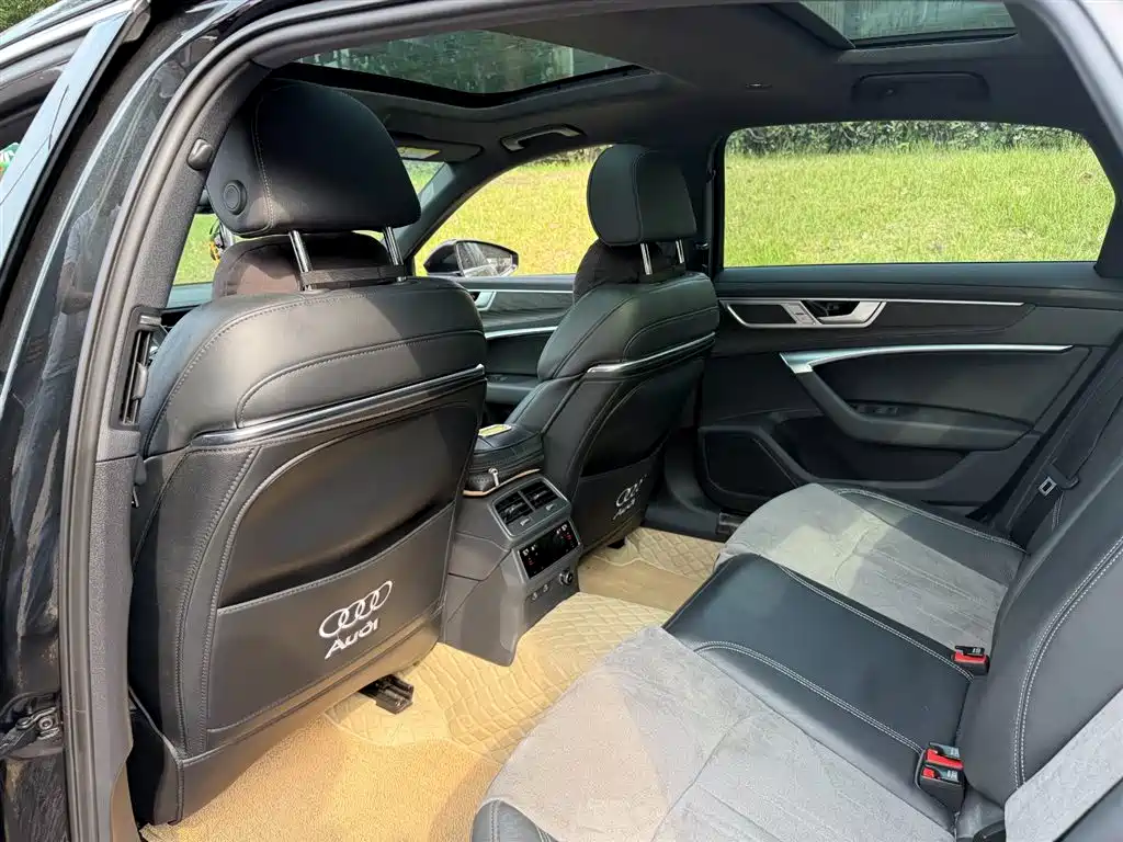 Audi A6L 2023 — фото 11