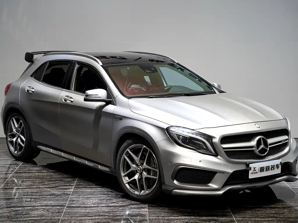 Mercedes-Benz GLA AMG 2016