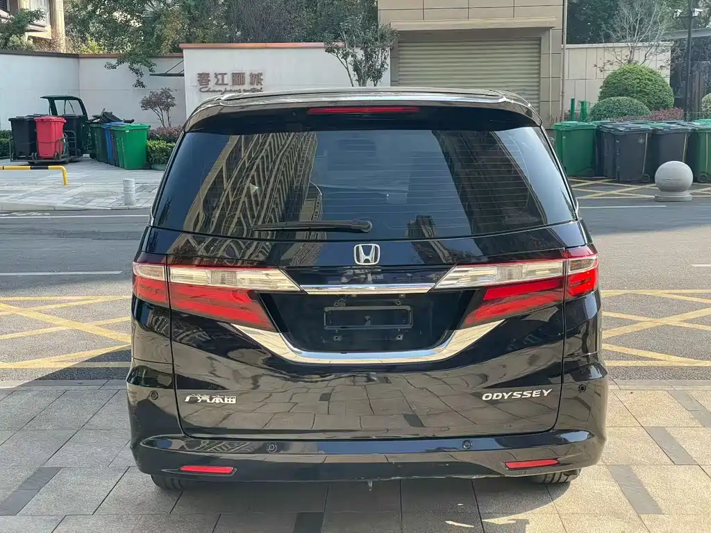 Honda Odyssey 2019 — фото 21