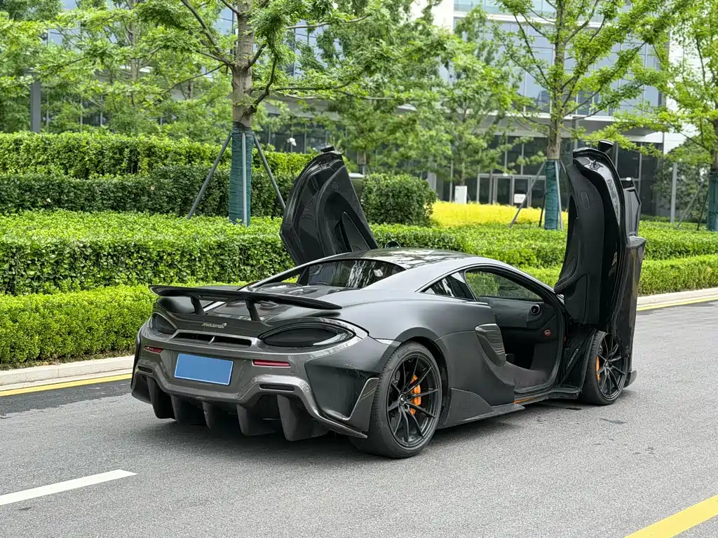 McLaren 600LT 2020 — фото 3