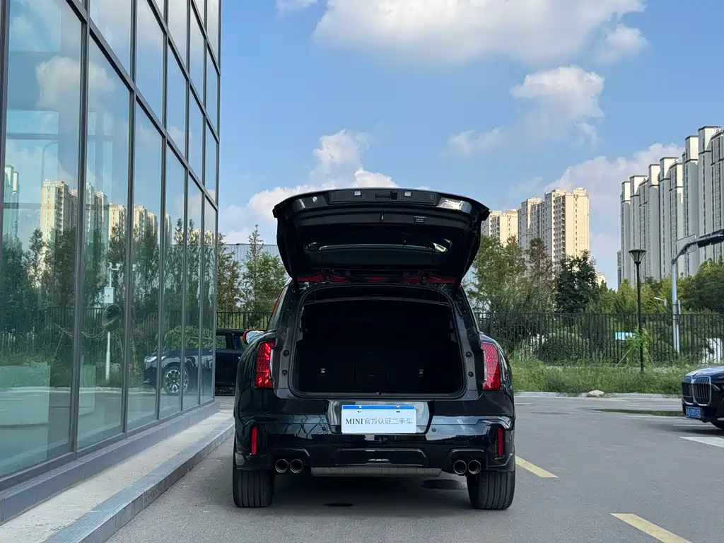 MINI JCW COUNTRYMAN 2025 — фото 18