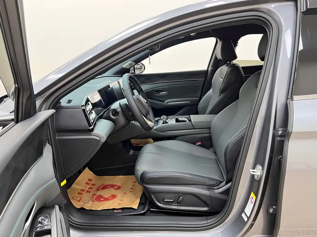BYD Qin L 2025 — фото 15