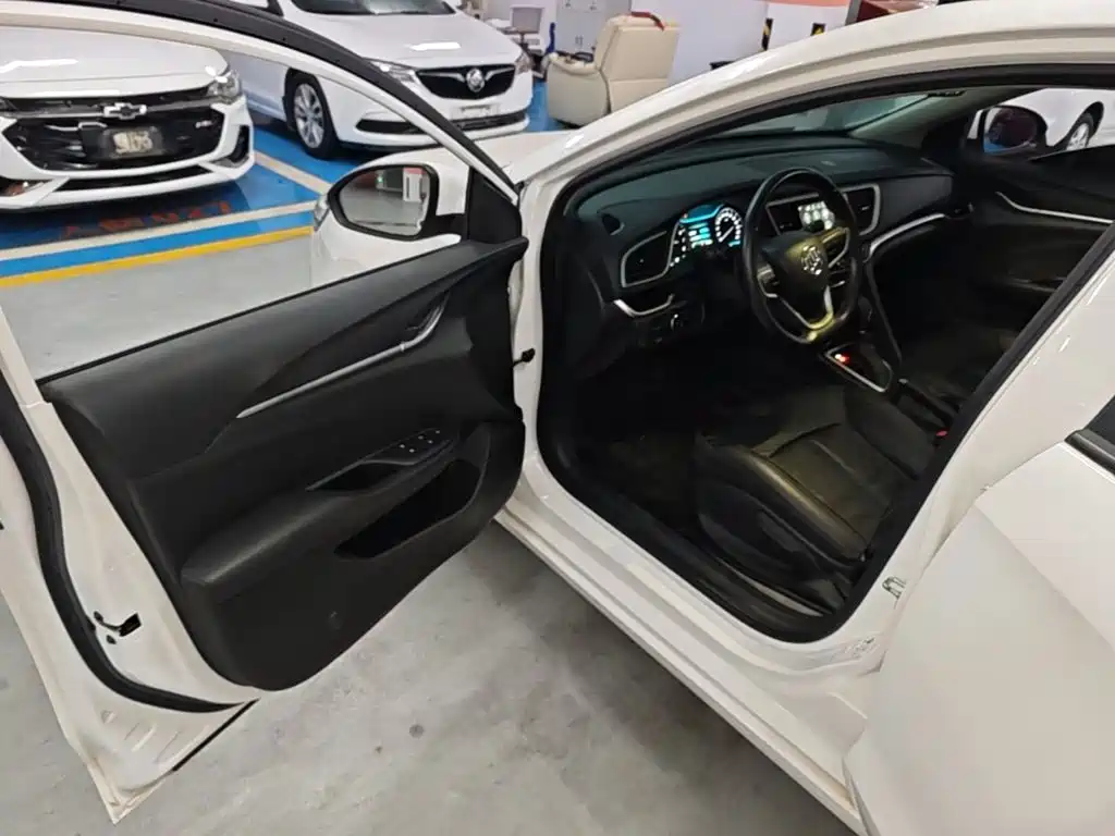 Buick Excelle GT 2020 — фото 16