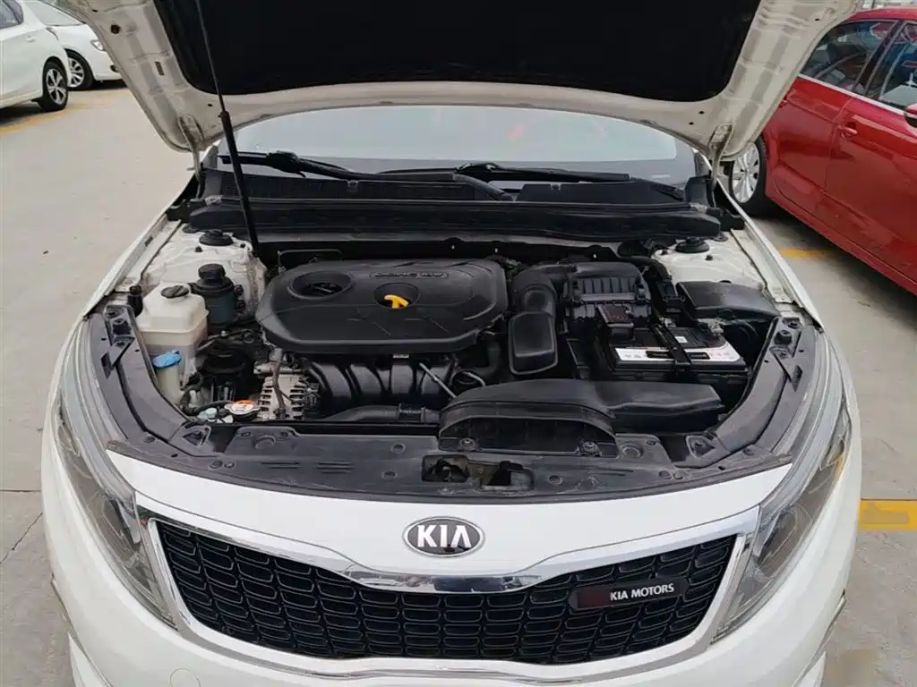 Kia K5 2015 — фото 20