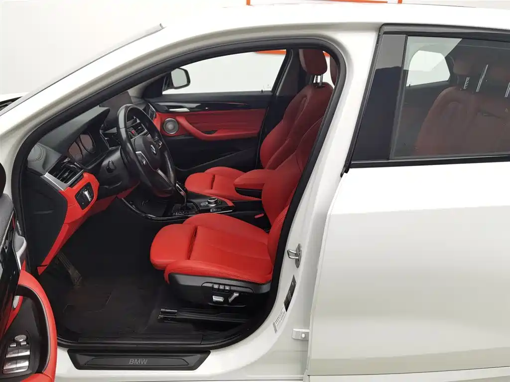 BMW X2 2021 — фото 10