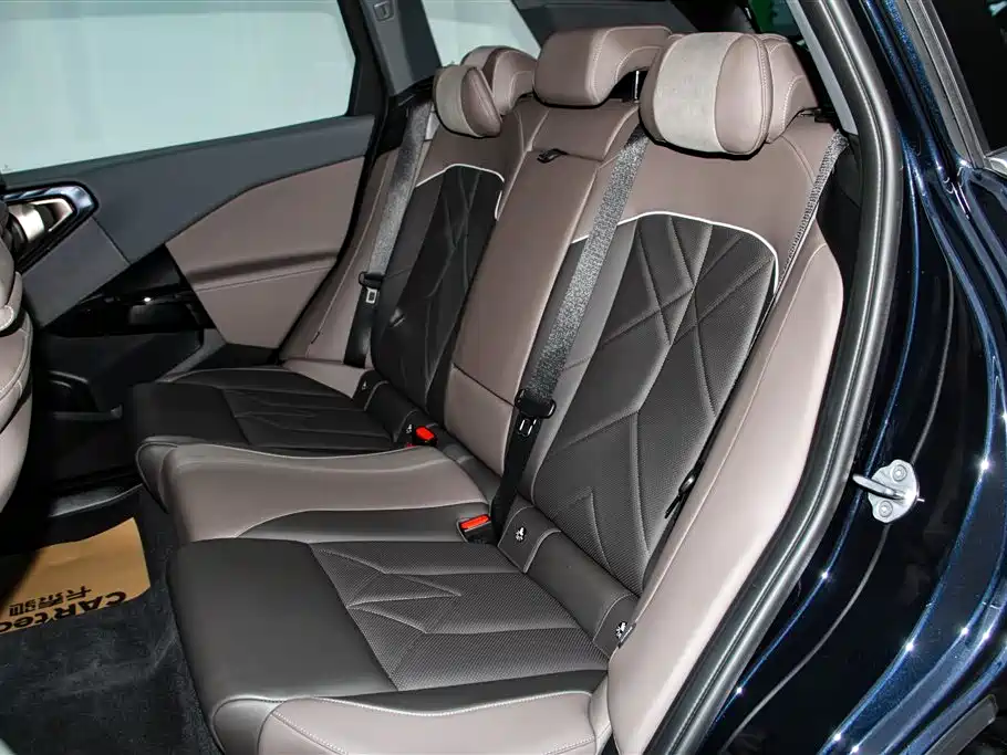 BMW X3 2025 — фото 19