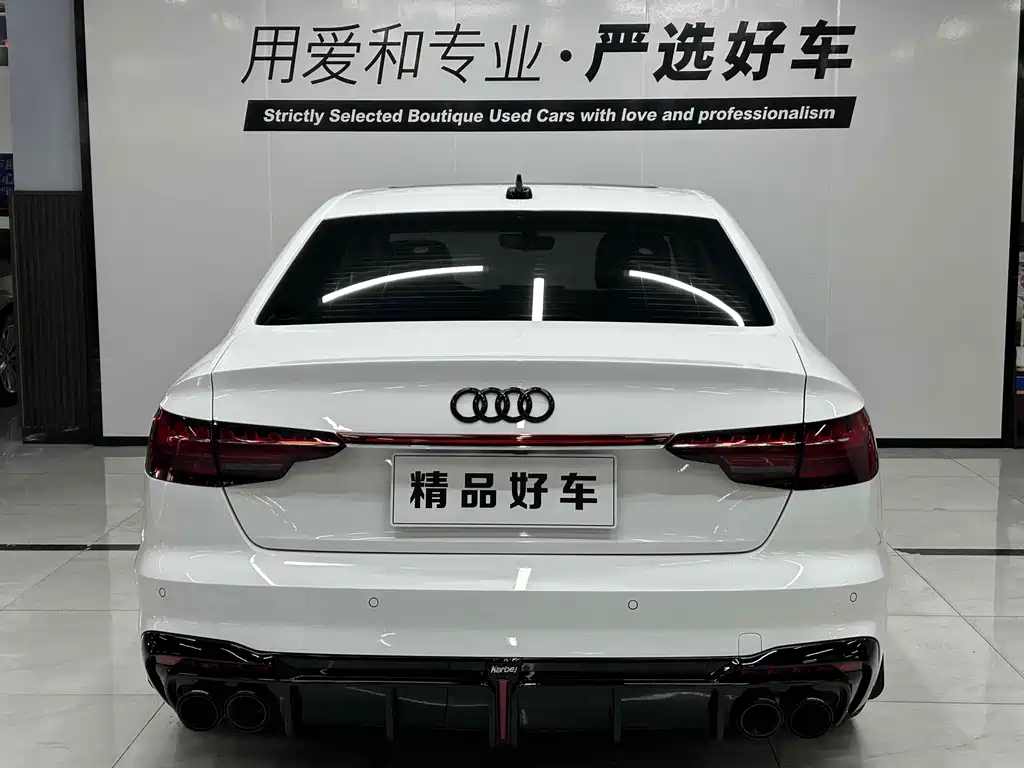 Audi A4L 2021 — фото 5