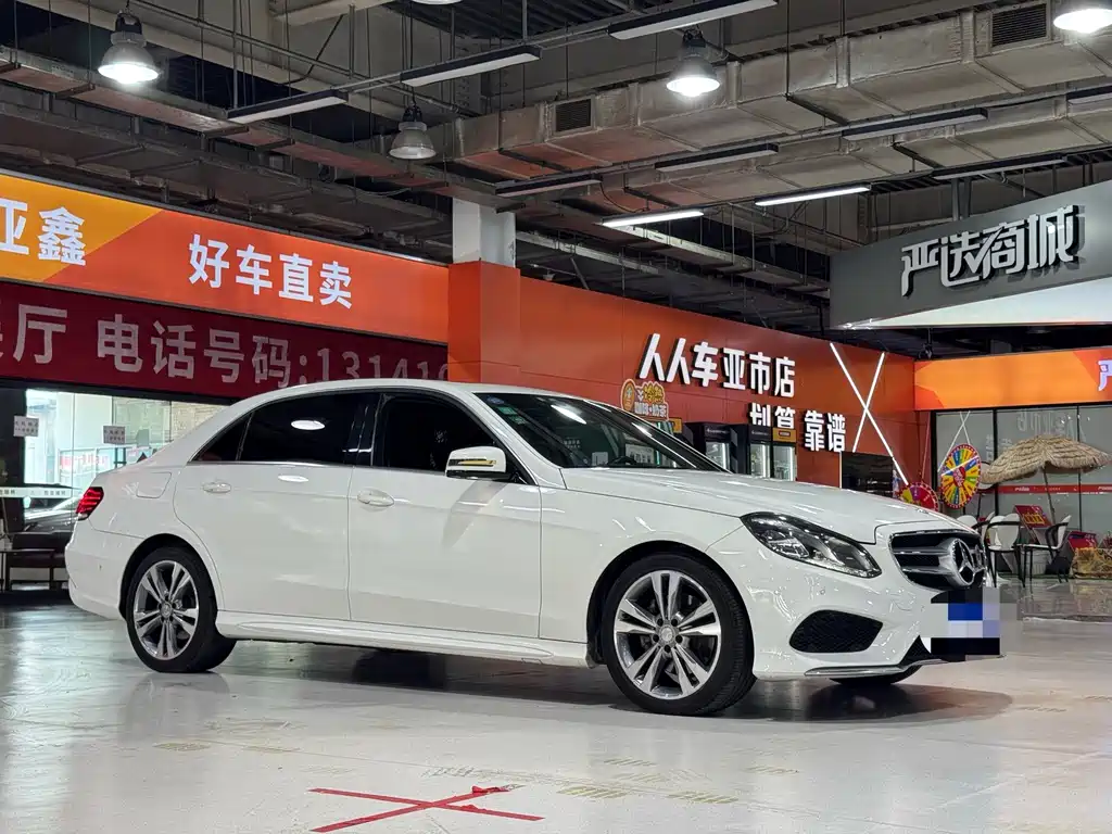 Mercedes-Benz E-Class 2015