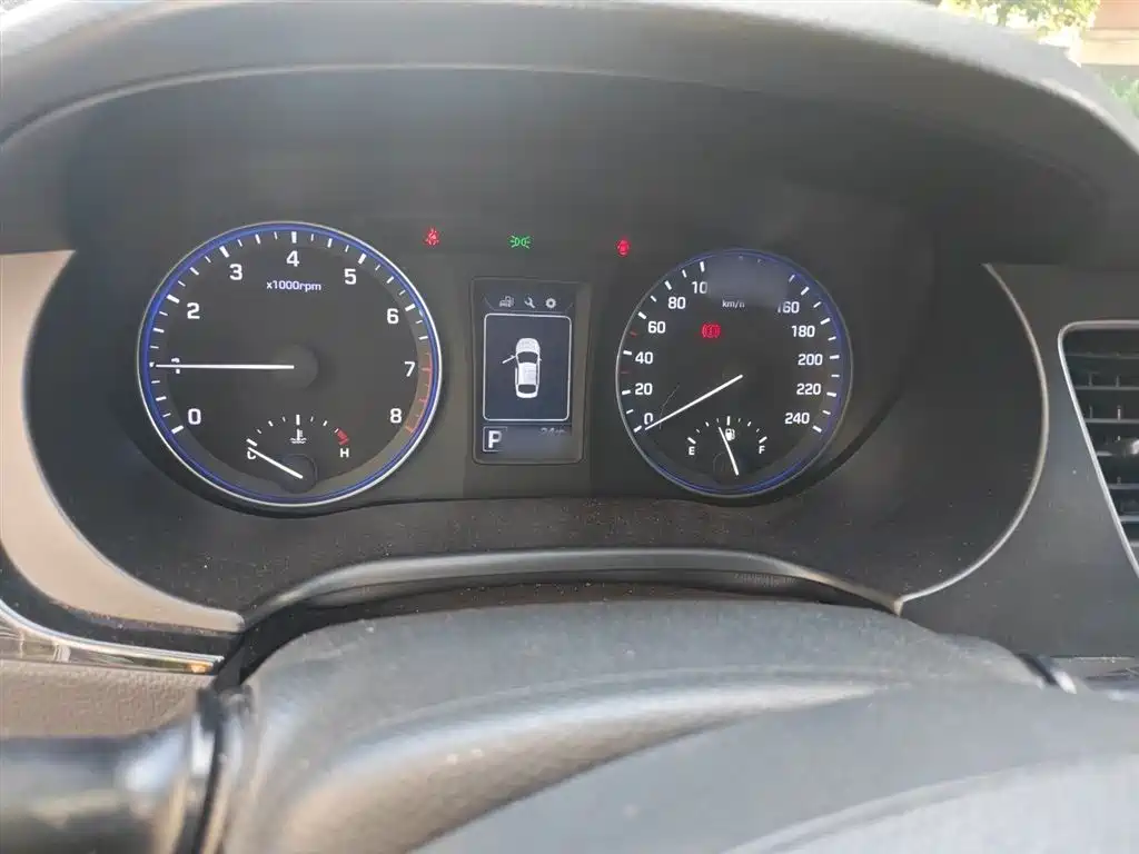 Hyundai Mistra 2015 — фото 4