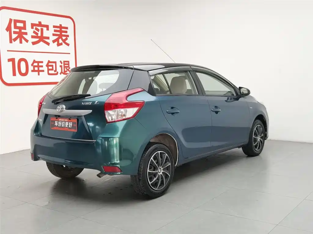 Toyota Yaris L 2015 — фото 2
