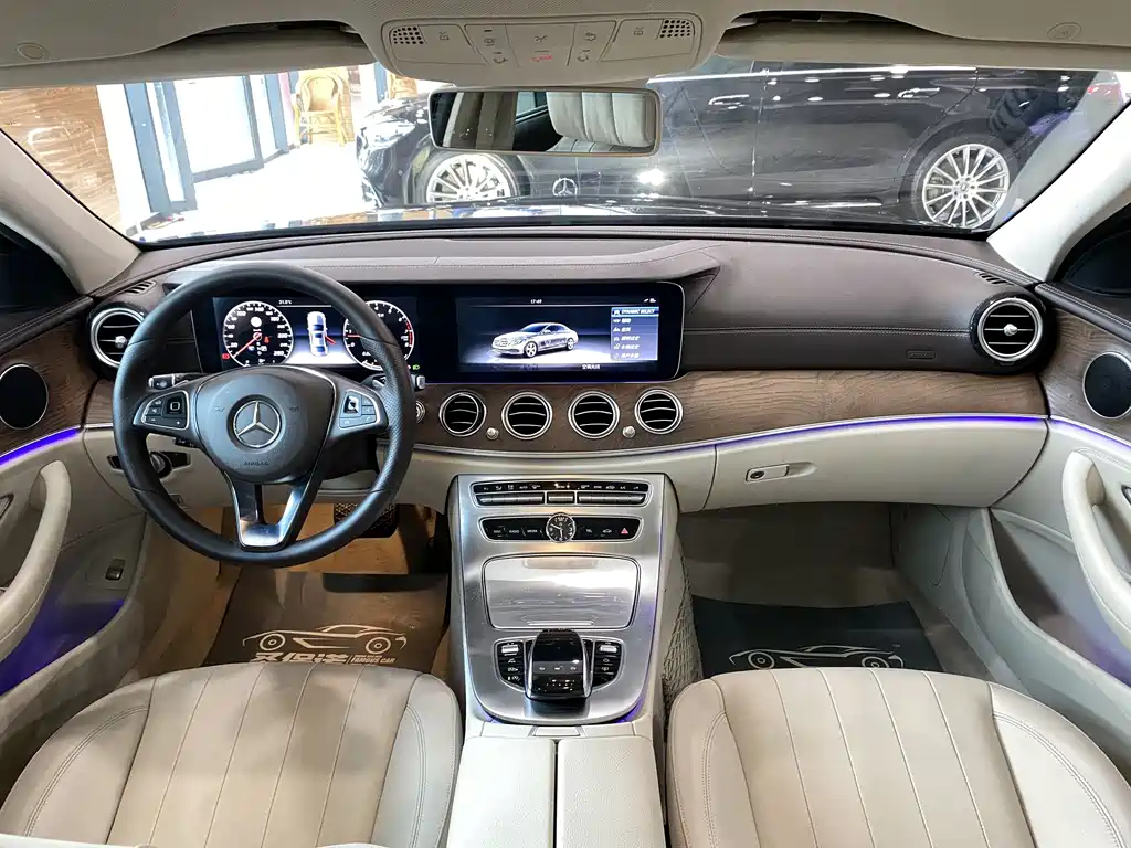 Mercedes-Benz E-Class 2018 — фото 15