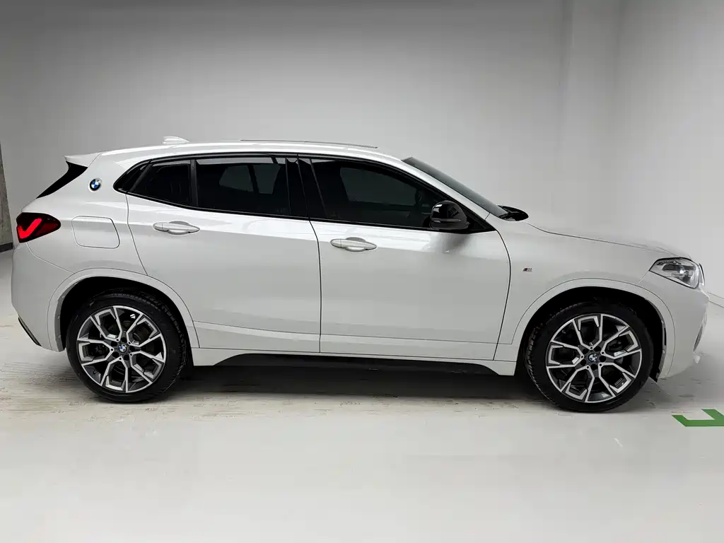 BMW X2 2023 — фото 7