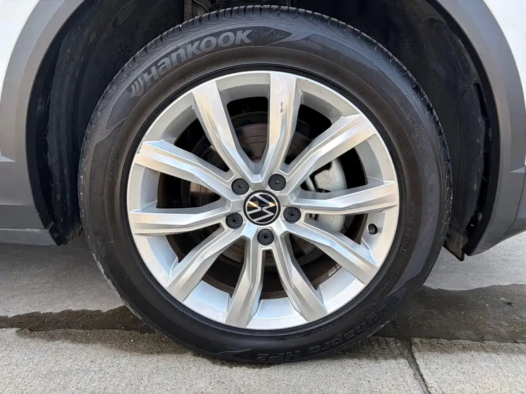 Volkswagen T-Roc 2023 — фото 20