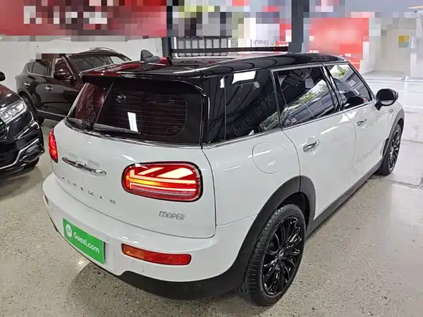 MINI Clubman 2023