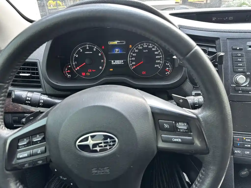 Subaru Outback 2013 — фото 11