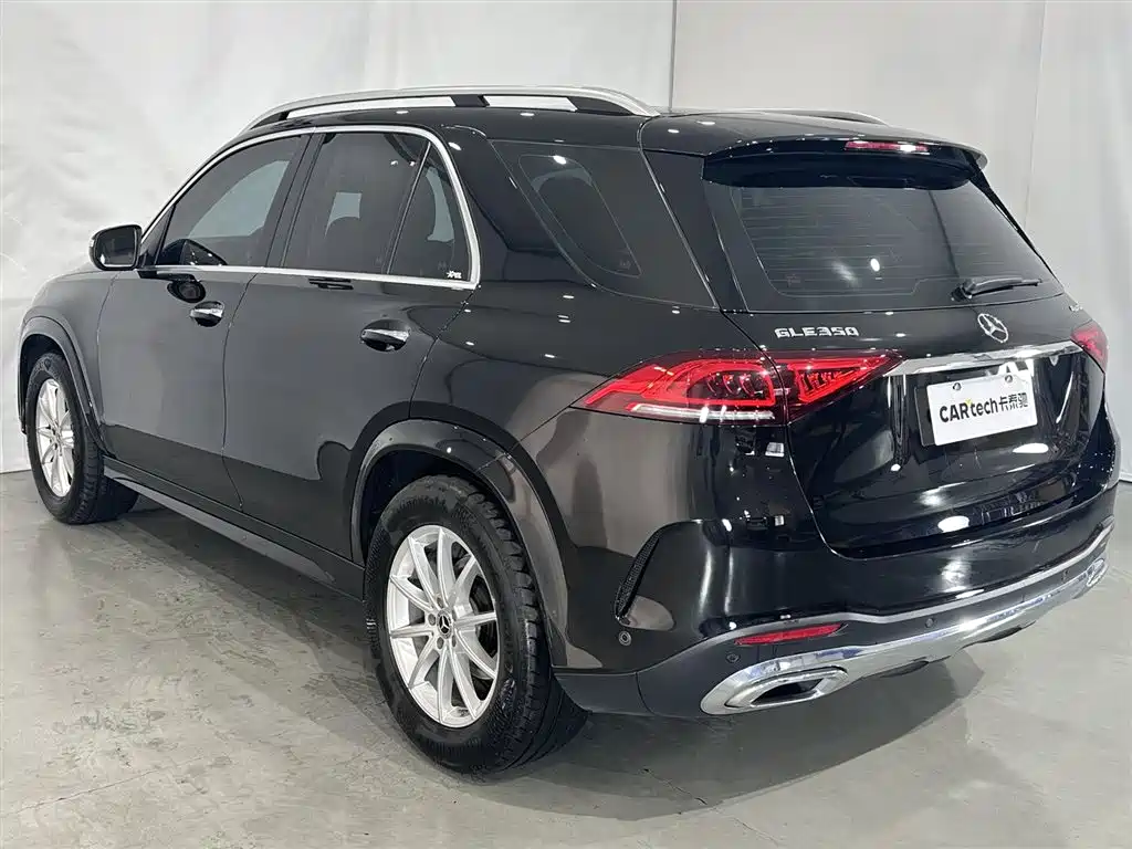 Mercedes-Benz GLE 2019 — фото 20