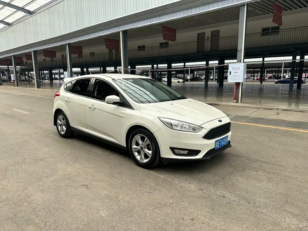 Ford Focus 2017 — фото 3
