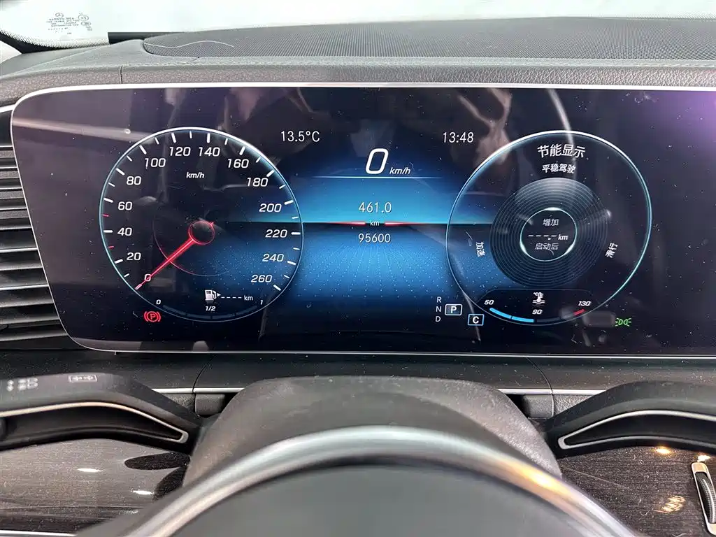 Mercedes-Benz GLE 2019 — фото 14