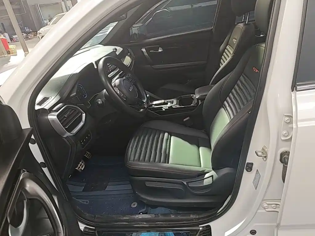 Kia Sportage 2021 — фото 15